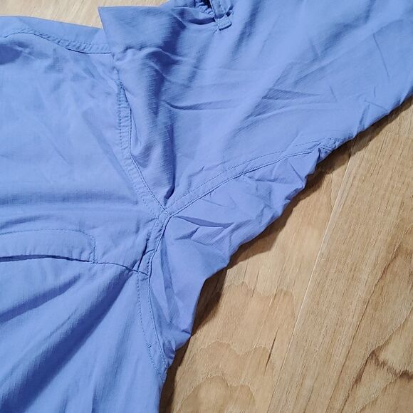 🔹️Columbia GRT Periwinkle Buttoned Front Adjustable Long Sleeve Top Small - Picture 9 of 14